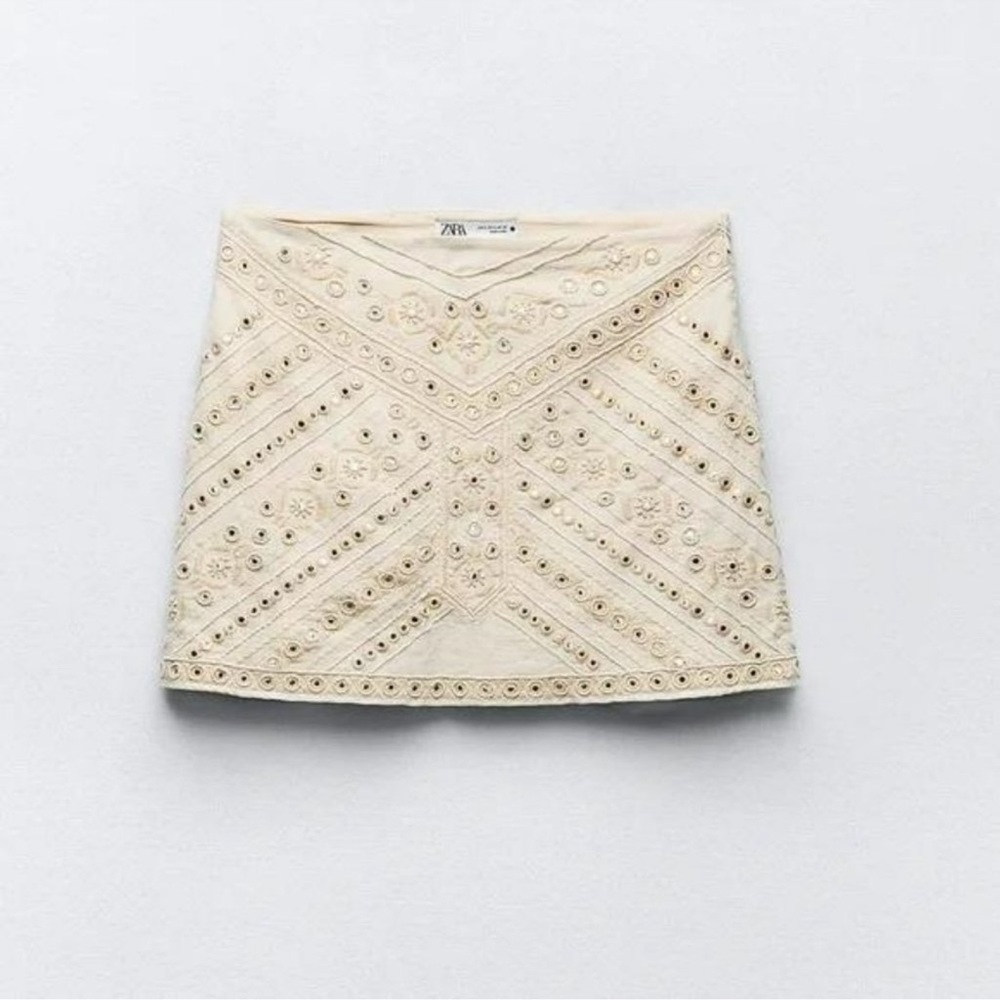 ZARA EMBROIDERED MINI SKIRT